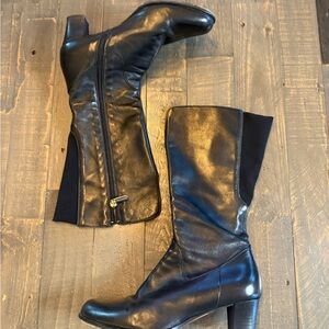 Vero Cuoio Black Leather Heeled Boots size 38.5